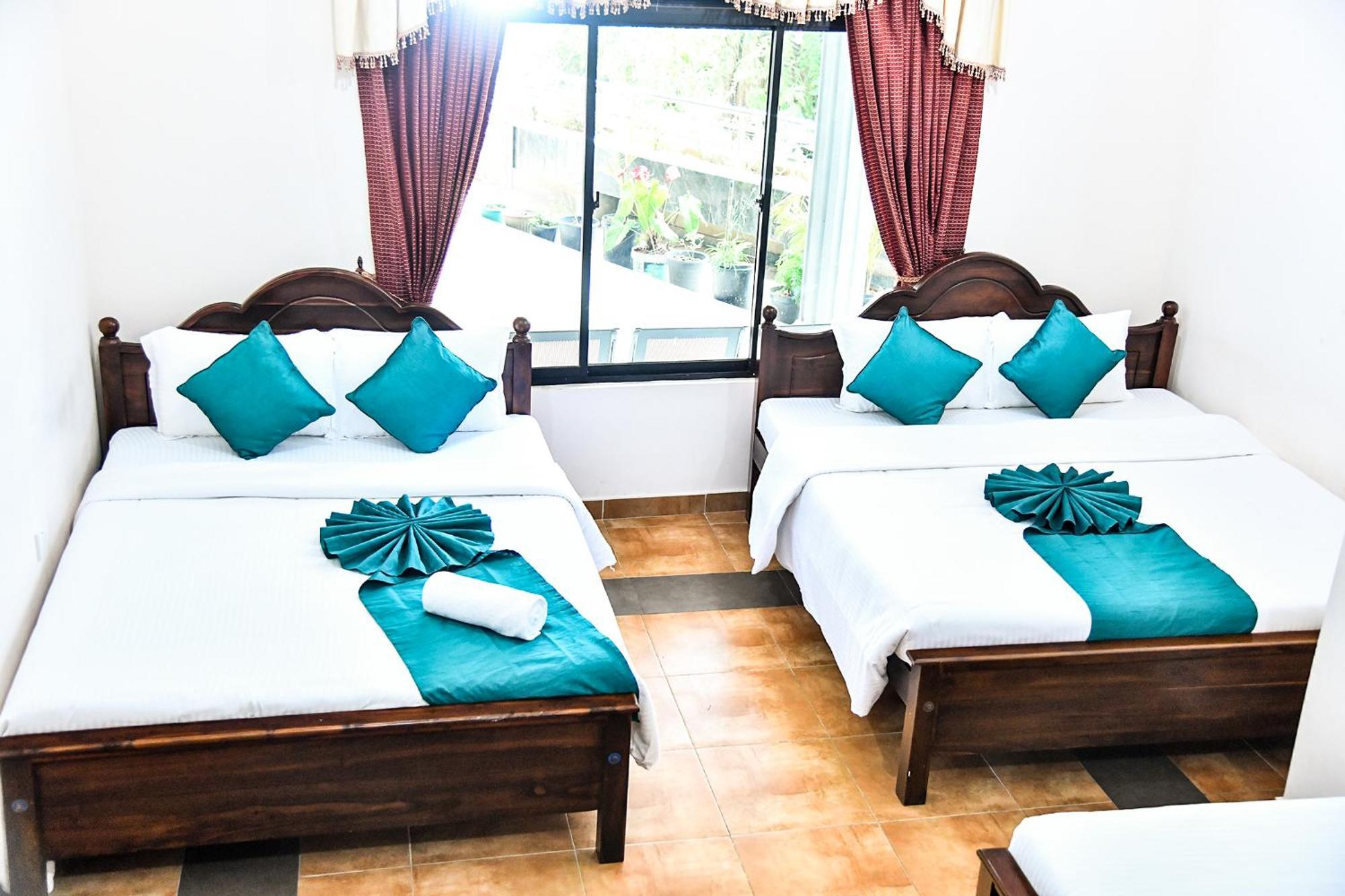 Sri Krishna Bhavan Hotel Hatton Exteriér fotografie