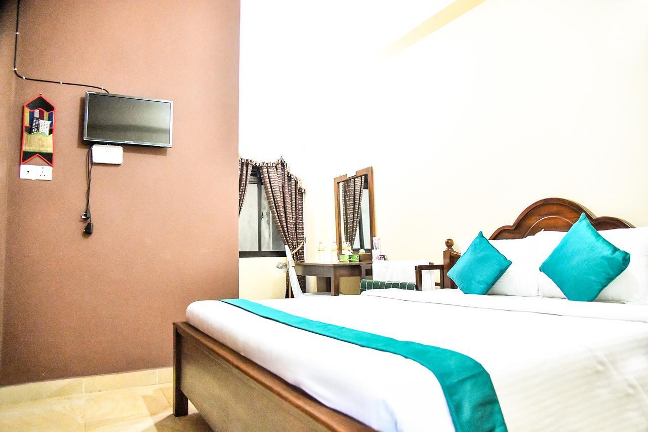 Sri Krishna Bhavan Hotel Hatton Exteriér fotografie
